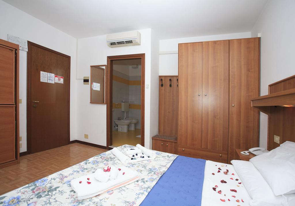 Hotel Aspe بيبيوني المظهر الخارجي الصورة